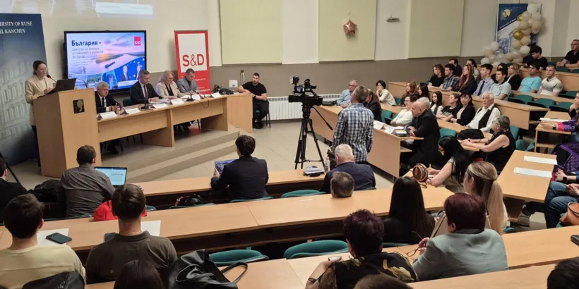 Русе беше домакин на дискусия за бъдещето на Дунавския регион и европейската свързаност