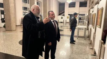 Иван Иванов - Йоаний откри изложба в Русе преди представянето ѝ във Вашингтон