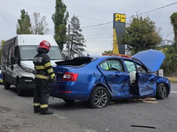 2 деца и жена пострадаха при ПТП при изхода на Гюргево