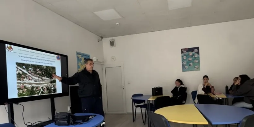 „Млади доброволци за защита при бедствия“ – обучение на ученици в Русе