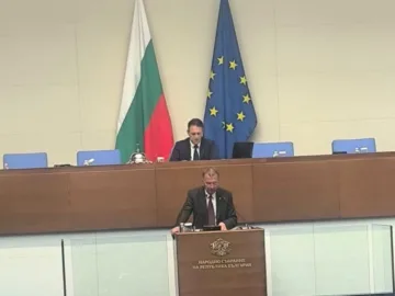 Народният представител от ПП "Прогресивна България" в 19-и МИР - Русе инж. Красимир Иванов представи доклада за промените в Закона за оръжията, боеприпасите, взривните вещества и пиротехническите изделия