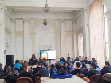 Гимназисти от СУ „Христо Ботев“ се запознаха с професиите в съдебната система